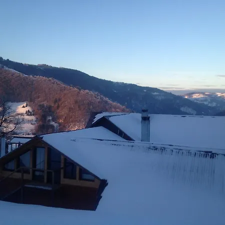 Gasthuis Kings Valley - Sunny Botesti Cîmpeni